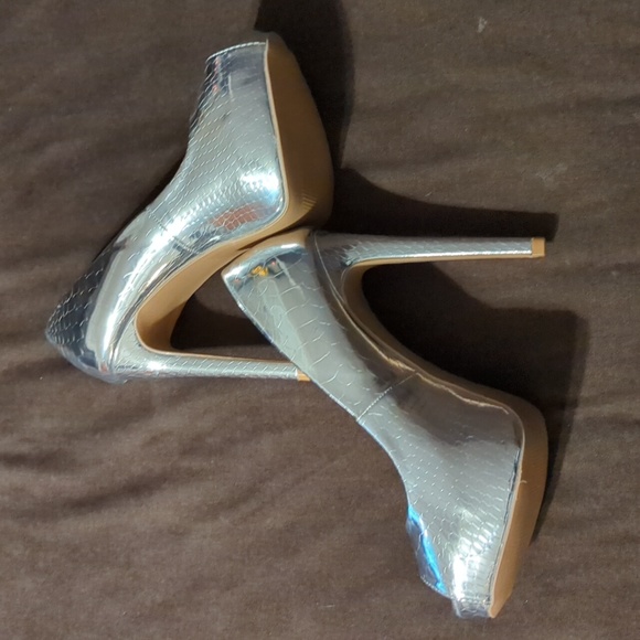 Cupid stacked silver heels - Picture 3 of 6